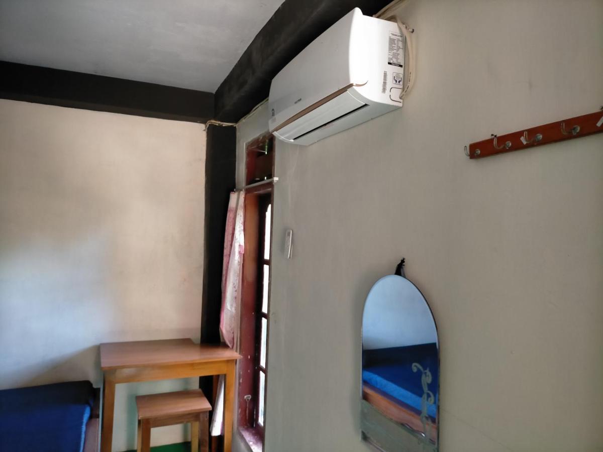 Cheap Inn Banyuwangi بانيووانجى المظهر الخارجي الصورة