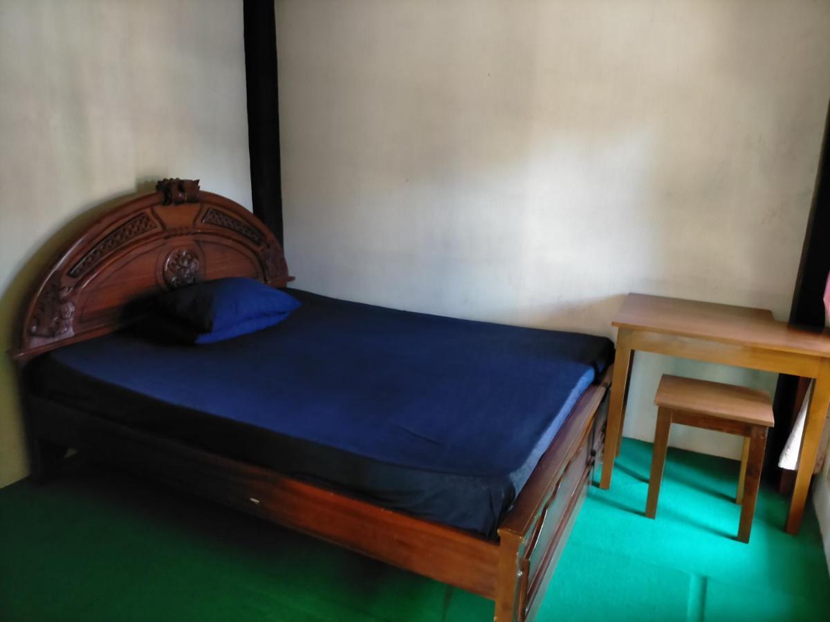 Cheap Inn Banyuwangi بانيووانجى المظهر الخارجي الصورة